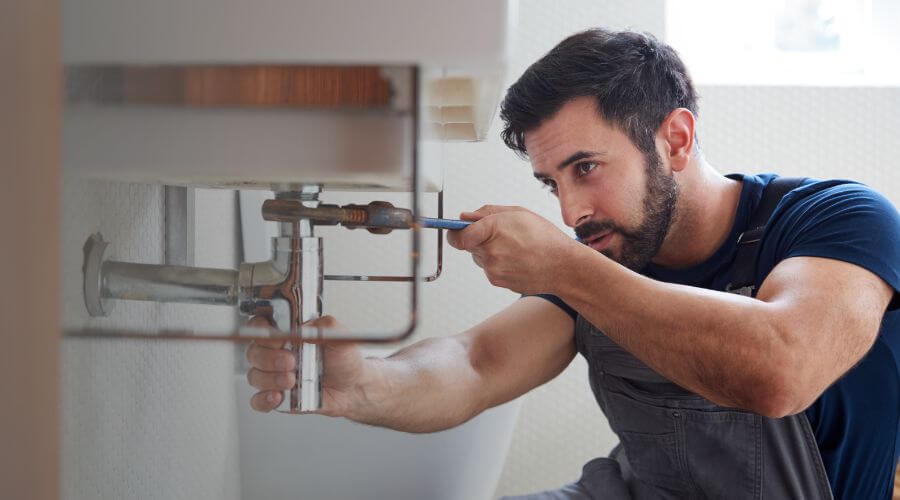 Professional sink repair in Libertyville, IA